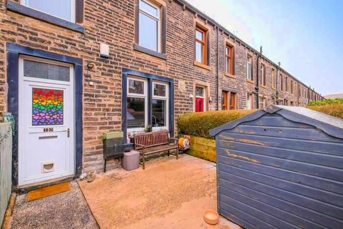 3 Bedroom Terraced House For Sale In Plains, Marsden, HD7