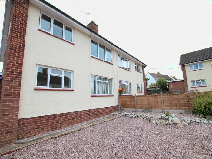 2 Bedroom Flat To Rent In Hasting Place, Priors Park, Tewkesbury, GL20