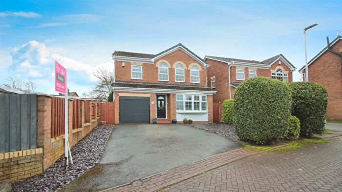 4 Bedroom Detached House For Sale In Burnleys Mews, Methley, Leeds, LS26