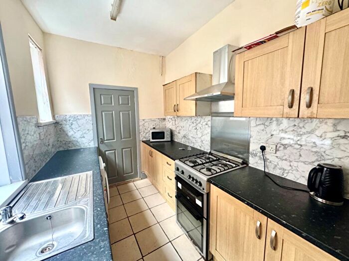 4 Bedroom Terraced House To Rent In Lower Road, NG9