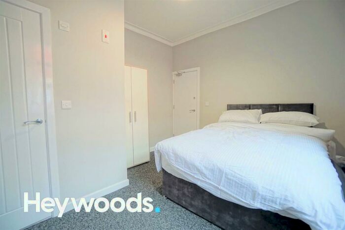 1 Bedroom Terraced House To Rent In Room, Fielding Street, Stoke-on-Trent, ST4