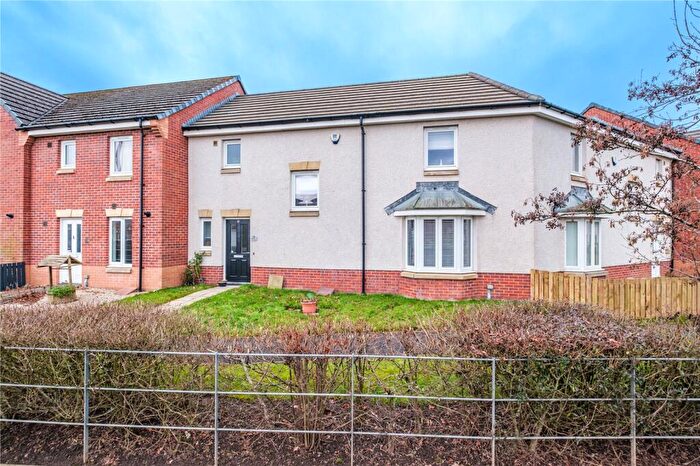 3 Bedroom Terraced House For Sale In Barn Court, Cambuslang, Glasgow, G72