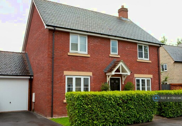 4 Bedroom Detached House To Rent In Beni Close, Cheltenham, GL51