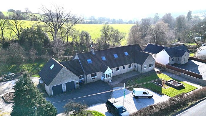 5 Bedroom Detached Bungalow For Sale In Kniveton, DE6