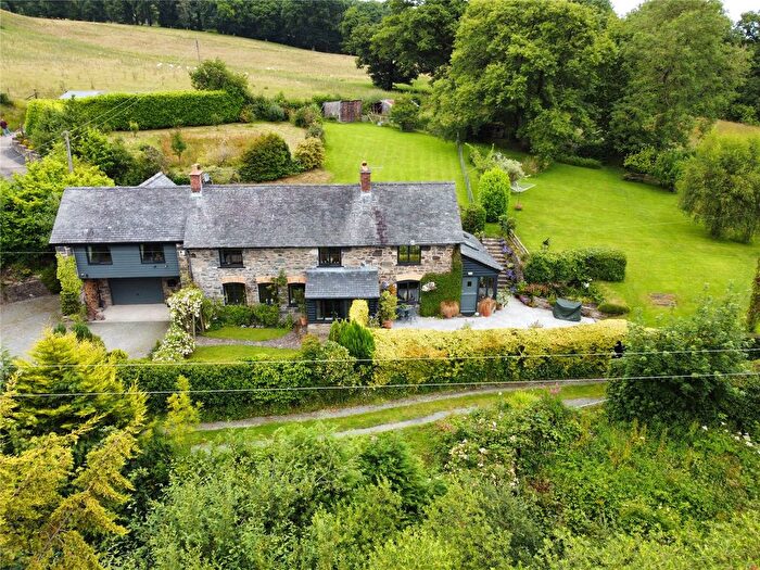 5 Bedroom Detached House For Sale In Trefeglwys, Caersws, Powys, SY17