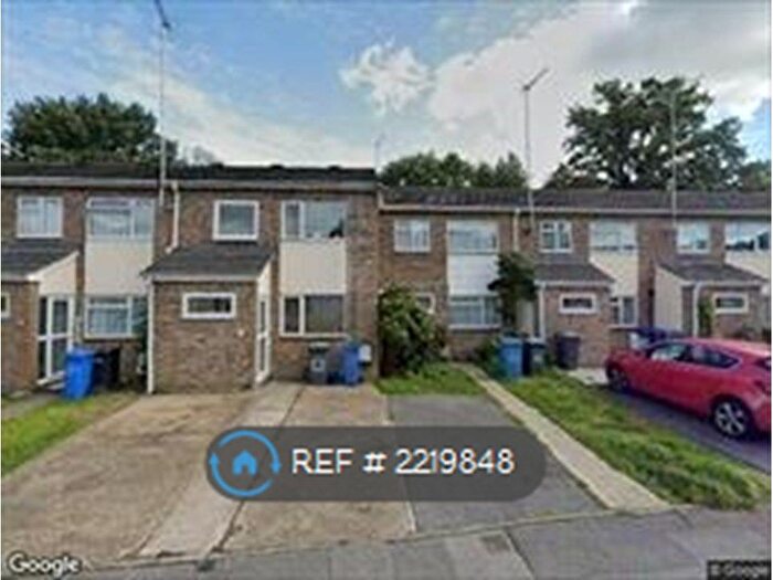 3 Bedroom Terraced House To Rent In The Lea, Fleet, GU51