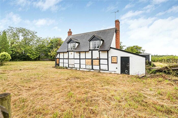 3 Bedroom Detached House For Sale In Gravel Hill Cottages, Blagrave Lane, Caversham, Reading, RG4