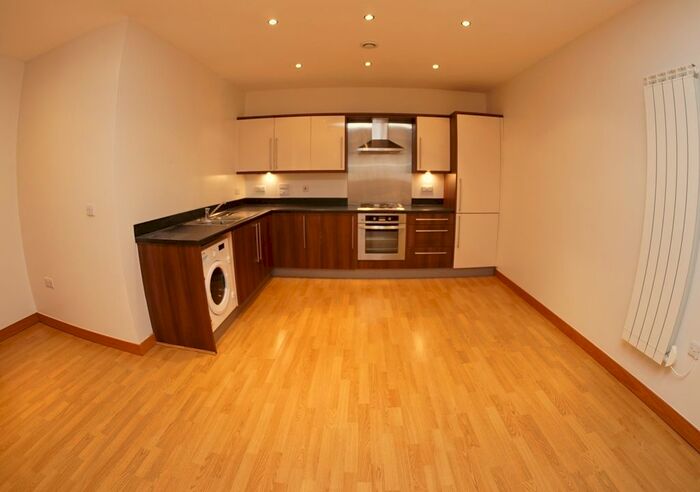 2 Bedroom Flat To Rent In East Float Quay, Dock Road, Birkenhead, Merseyside, Uk, CH41