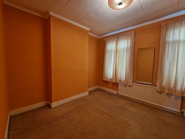 4 Bedroom Terraced House To Rent In Burford Road, London, E6