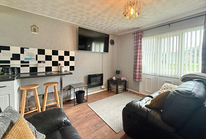 2 Bedroom Chalet For Sale In Beach Road, Hemsby, NR29