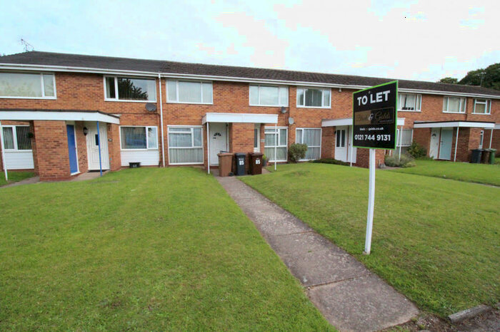 2 Bedroom Maisonette To Rent In Nethercote Gardens, Shirley, B90
