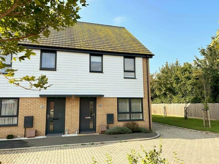 3 Bedroom Property To Rent In Mimas Way, Ipswich, IP1