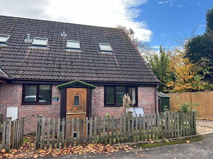 1 Bedroom Flat To Rent In Houston Way, Frome, BA11