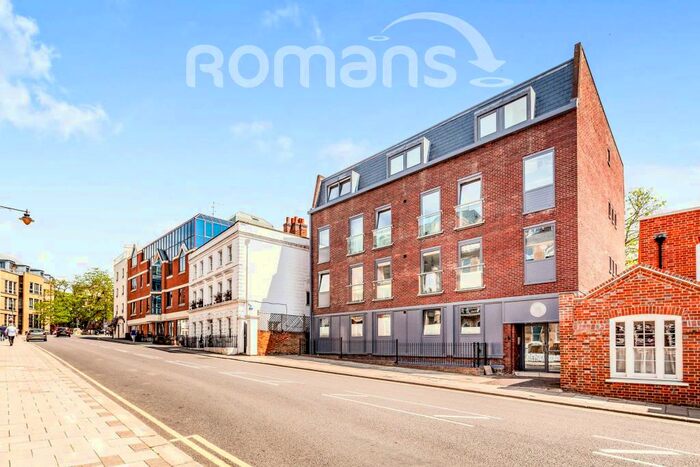 Studio To Rent In Sheet Street, SL4