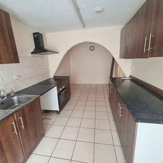 3 Bedroom Terraced House To Rent In Woolf Close, London, SE28