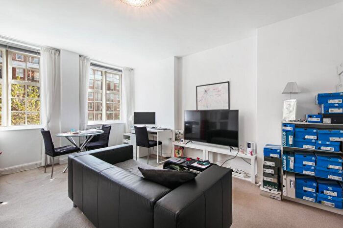 House To Rent In Mortimer Court, Abbey Road, NW8