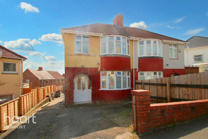 3 Bedroom Semi-Detached House For Sale In Vaughan Williams Drive, Newport, NP19