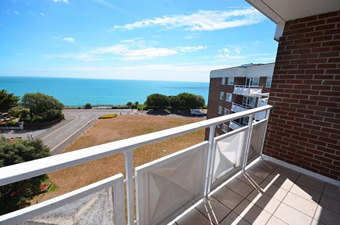 2 Bedroom Flat To Rent In Grove Road, Bournemouth, BH1