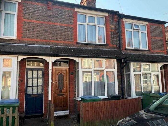2 Bedroom Terraced House To Rent In Benskin Road, Watford, Watford, WD18