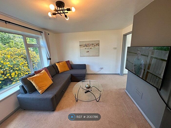 3 Bedroom Semi-Detached House To Rent In Wise Avenue, Kidlington, OX5