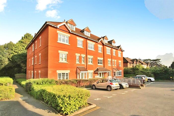 2 Bedroom Apartment To Rent In Heathside Road, Woking, Surrey, GU22