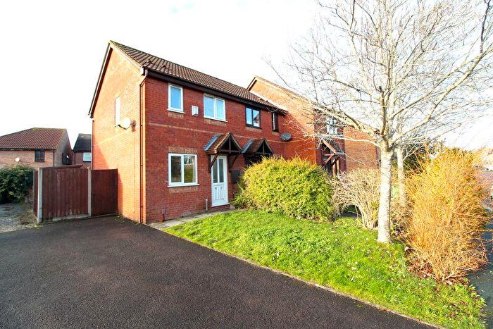 2 Bedroom End Of Terrace House For Sale In Ormonds Close, Bradley Stoke, BS32