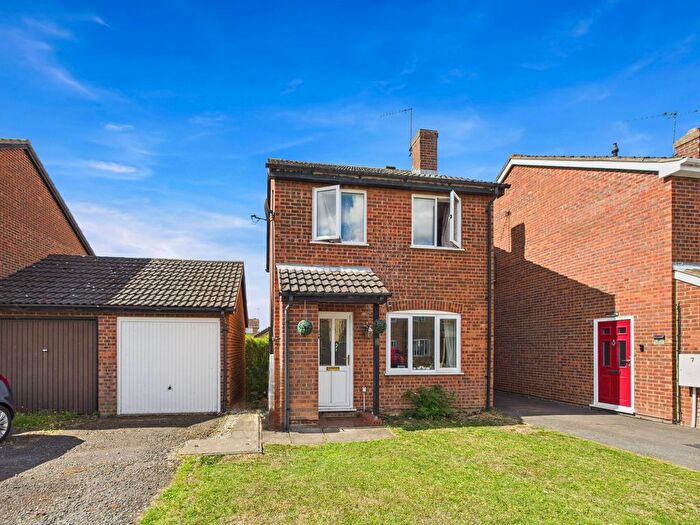3 Bedroom Detached House For Sale In Salters Way, Sawtry, Cambridgeshire., PE28