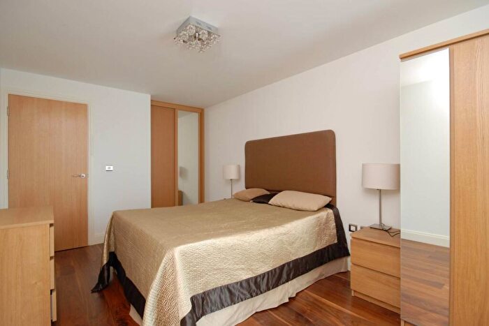 1 Bedroom Flat To Rent In Winchester Road, Swiss Cottage, London, NW3