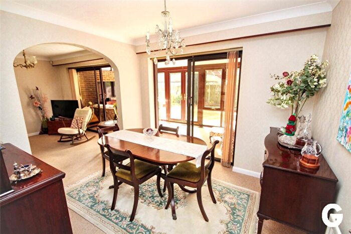 4 Bedroom Detached House For Sale In North Poulner Road, Ringwood, Hampshire, BH24