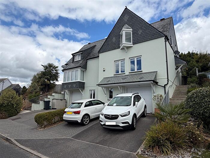 3 Bedroom Property For Sale In Grenville Meadows, Lostwithiel, PL22