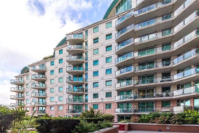 2 Bedroom Flat To Rent In St. George Wharf, London, SW8