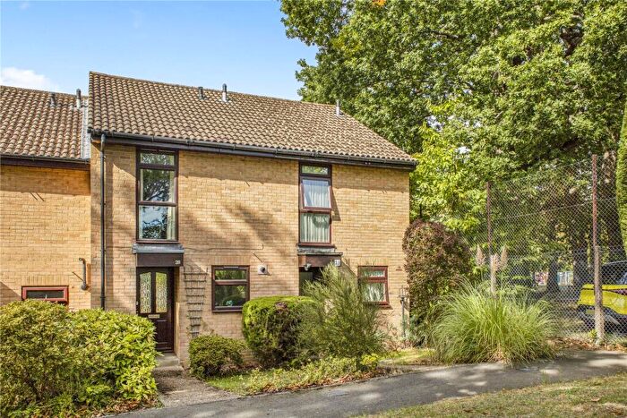 2 Bedroom Terraced House For Sale In Raglan Road, Knaphill, Woking, Surrey, GU21