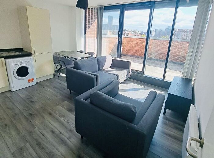 3 Bedroom Property To Rent In Tabley Street, Liverpool, L1