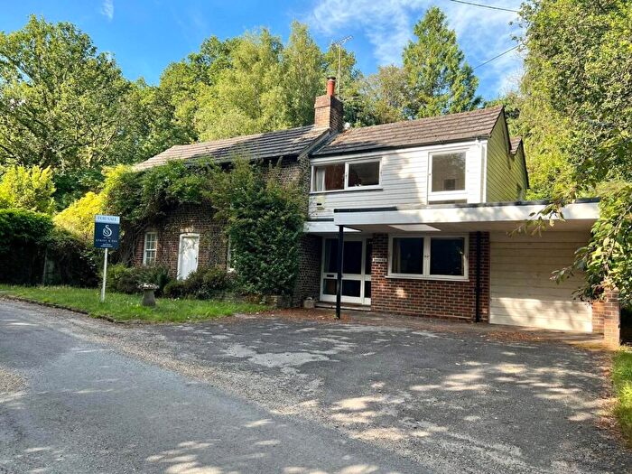 4 Bedroom Detached House For Sale In Norwood Lane, Graffham, Petworth, West Sussex, GU28