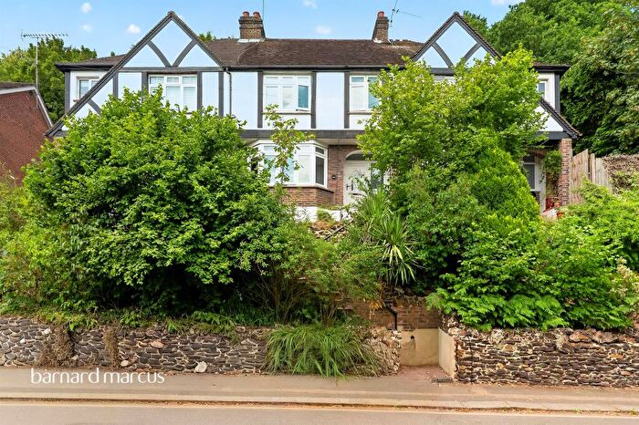 3 Bedroom Semi Detached House For Sale In Garlands Road, Redhill, RH1