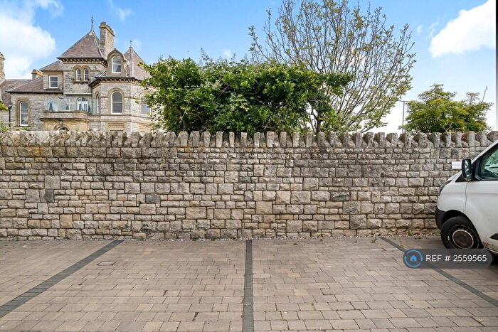 3 Bedroom Flat To Rent In Massandra Court, Weymouth, DT4