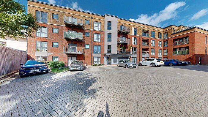 2 Bedroom Flat For Sale In Arla Place, Ruislip, HA4