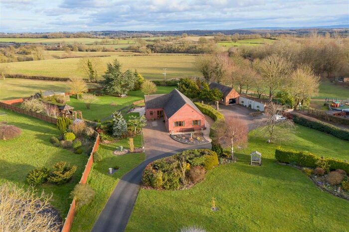 2 Bedroom Bungalow For Sale In Main Road, Inkberrow, Worcester, WR7