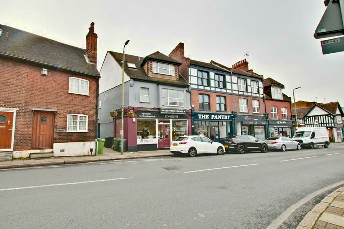 1 Bedroom Flat To Rent In Plaistow Lane, Bromley, BR1