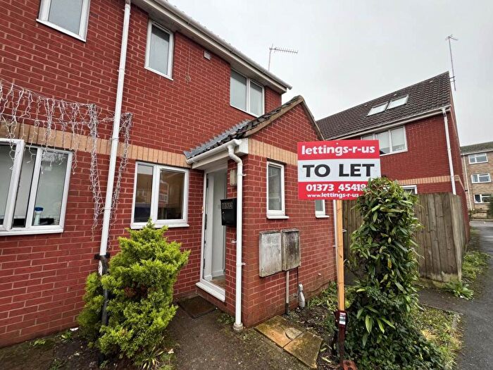 2 Bedroom End Of Terrace House To Rent In Mortimer Street, Trowbridge, Wiltshire, BA14