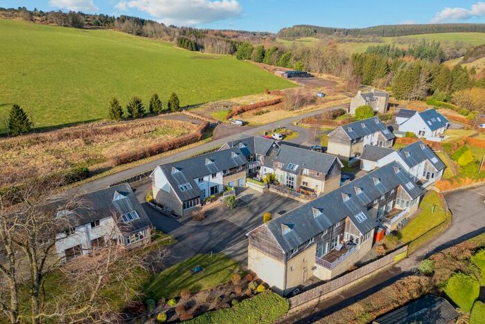 5 Bedroom Semi-Detached House For Sale In Glentarkie Steadings, Strathmiglo, Perthshire, KY14