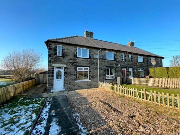2 Bedroom End Of Terrace House To Rent In Windy Grove, Wilsden, Bradford, West Yorkshire, BD15