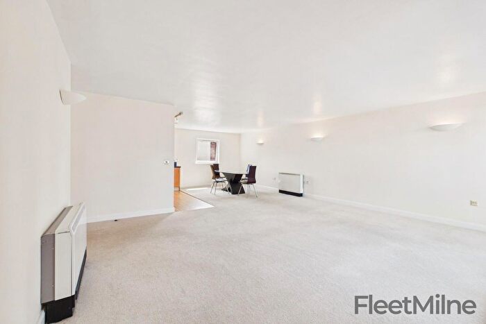 2 Bedroom Flat For Sale In Washington Wharf, Granville Street, B1