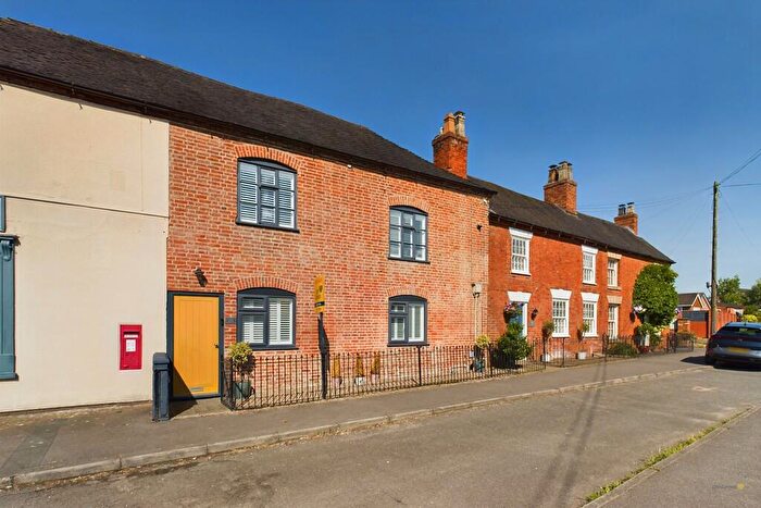 5 Bedroom House For Sale In Sudbury Road, Yoxall, DE13