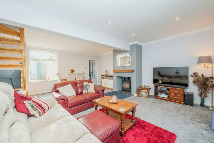 3 Bedroom Cottage For Sale In Station Road, Cantley, Norwich, NR13