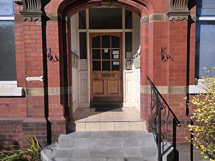 2 Bedroom Flat To Rent In Middleton Road, Crumpsall, Manchester, M8