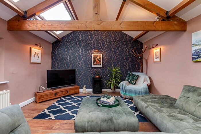 2 Bedroom Semi-Detached House For Sale In Walden Barn, Carperby, DL8