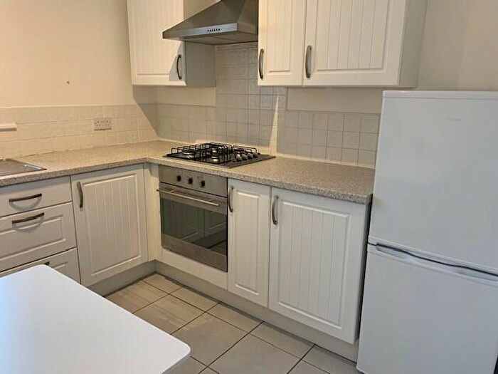 2 Bedroom House To Rent In Sedley Street, L6