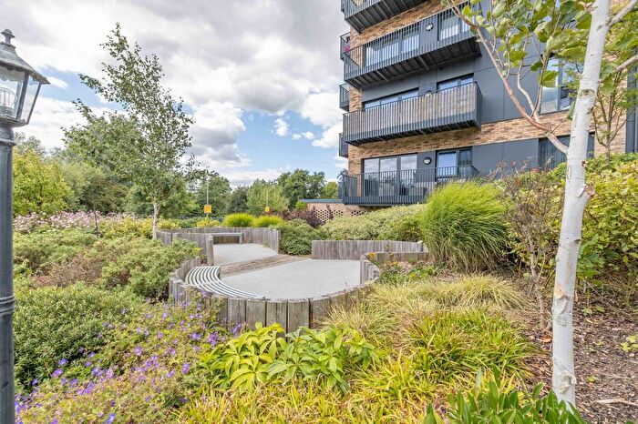 2 Bedroom Flat For Sale In George Street, Ashford, TN23