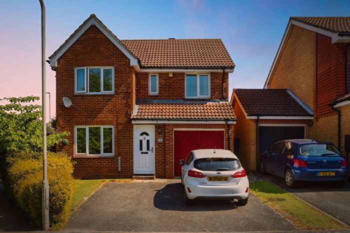 4 Bedroom Detached House For Sale In Bridleway Lane, Kingsnorth, Ashford, TN23